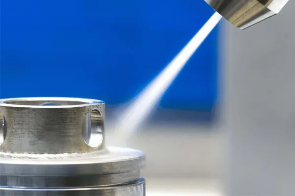 干冰清洗机应用范围大全：汽车模具、电力设备、食品医药行业清洁新选择